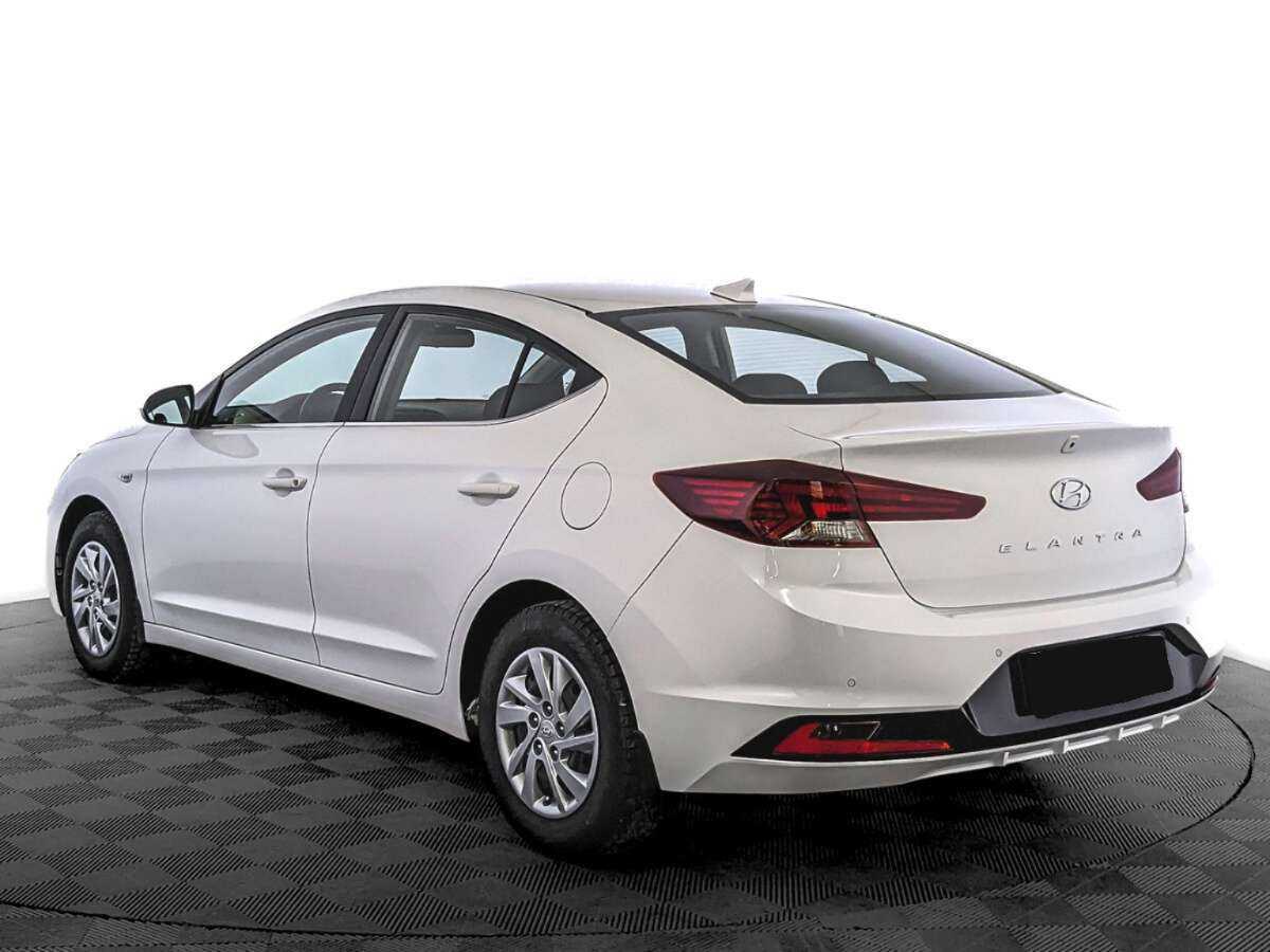 Hyundai Elantra, 2020 - Фото №6