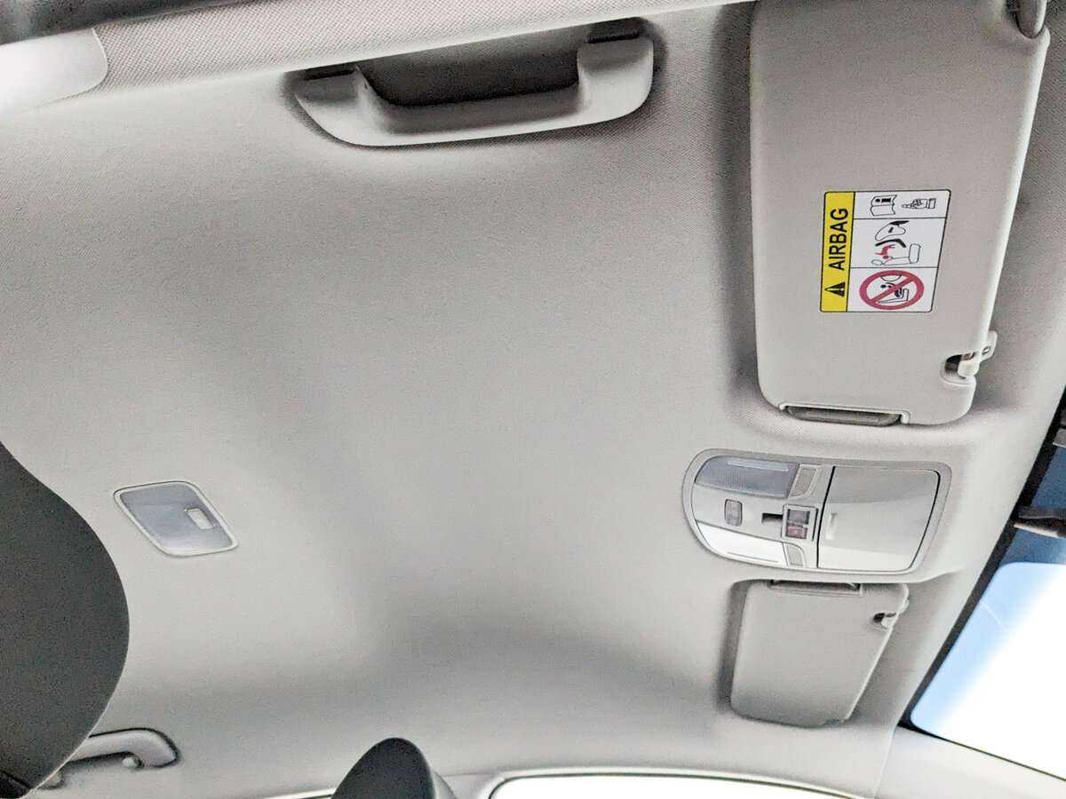 Hyundai Elantra, 2020 - Фото №16