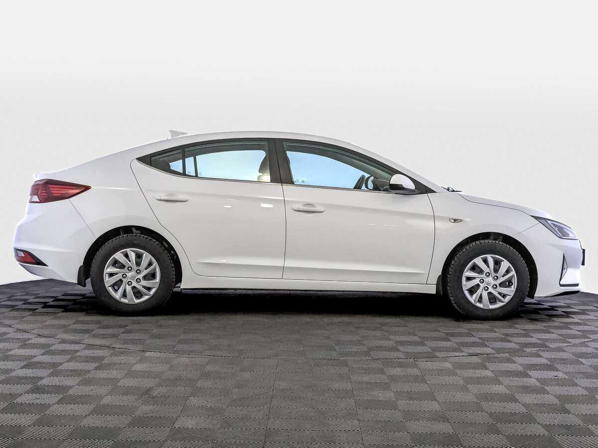 Hyundai Elantra, 2020 - Фото №3