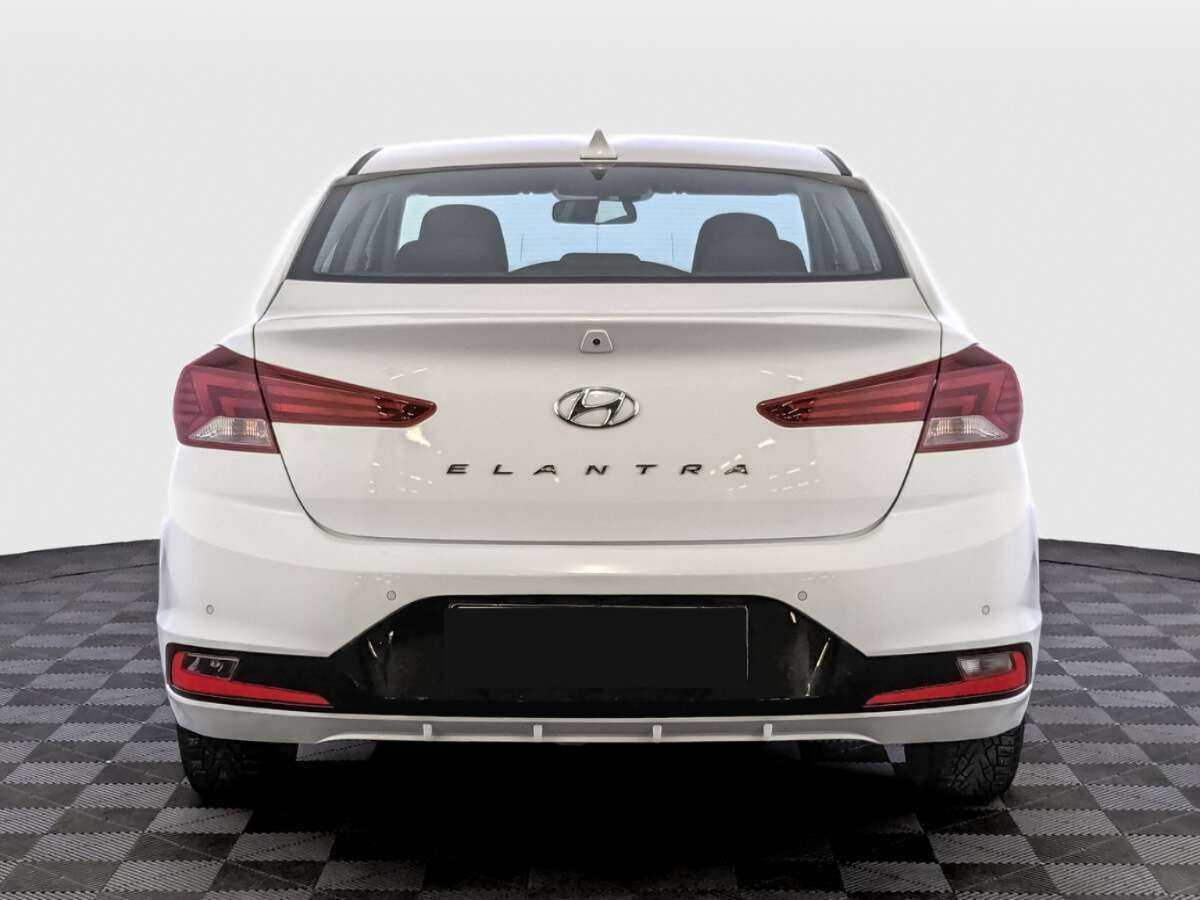 Hyundai Elantra, 2020 - Фото №5