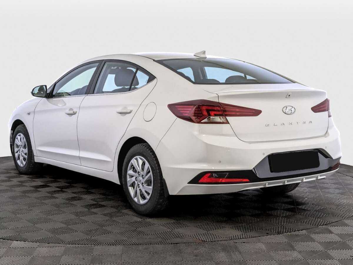 Hyundai Elantra, 2020 - Фото №6