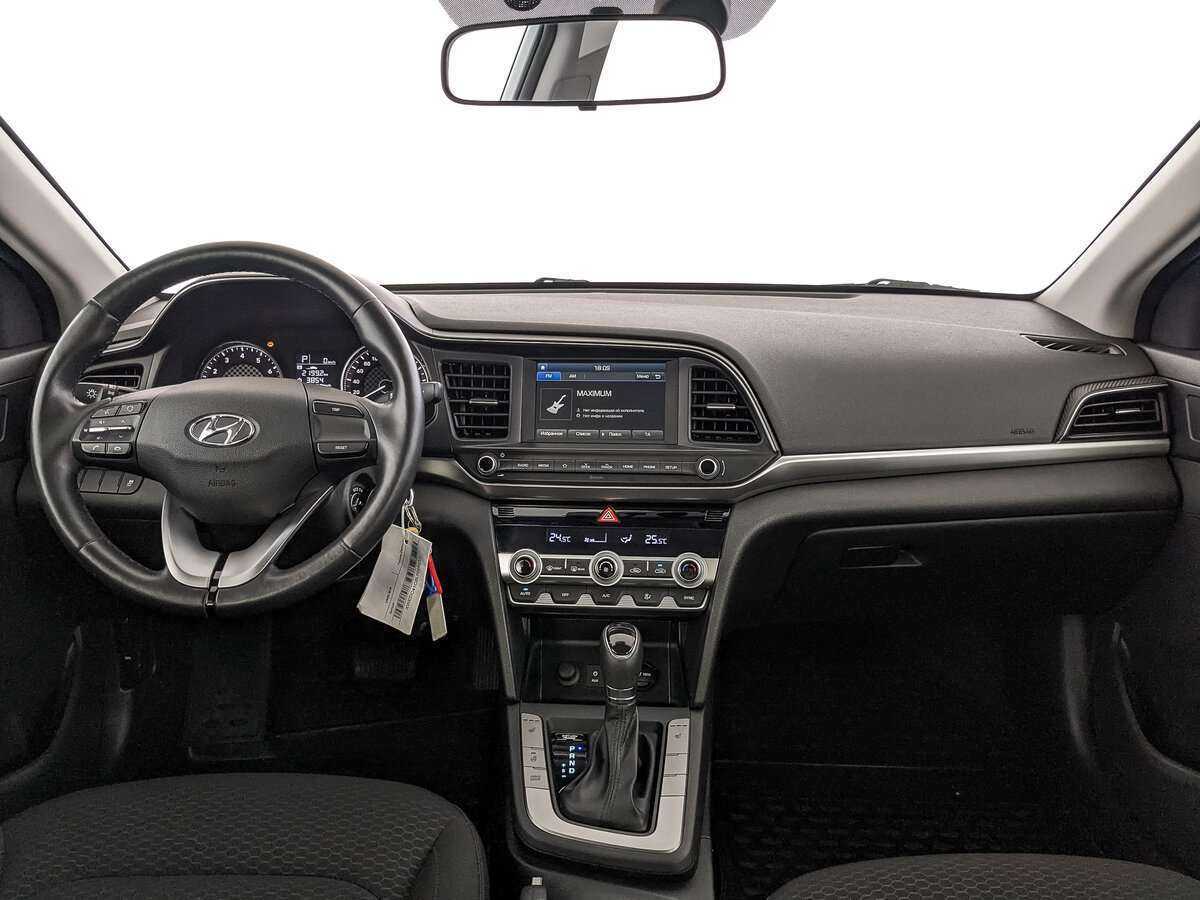 Hyundai Elantra, 2020 - Фото №13
