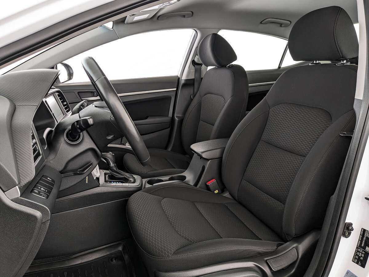 Hyundai Elantra, 2020 - Фото №19