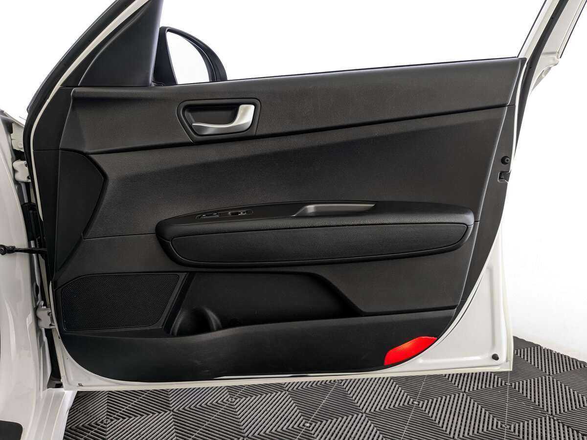 Kia Optima, 2019 - Фото №20