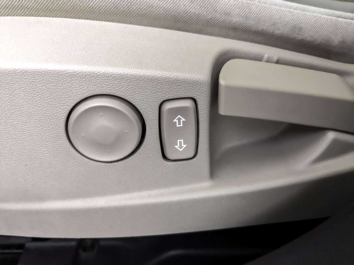 Opel Insignia, 2012 - Фото №15