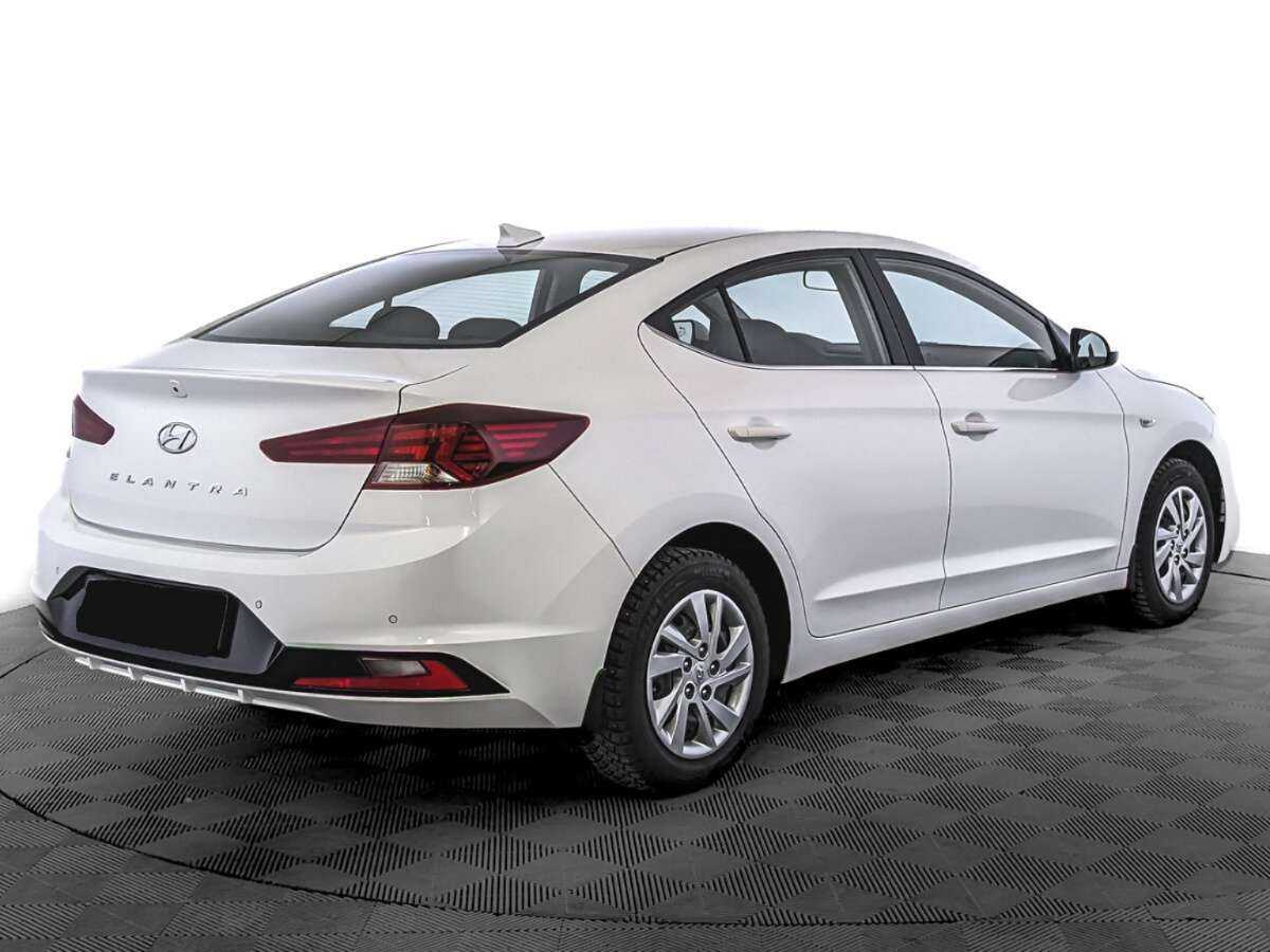 Hyundai Elantra, 2020 - Фото №4