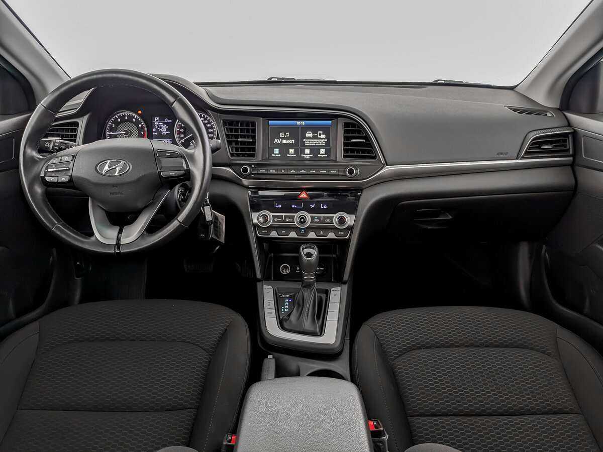Hyundai Elantra, 2020 - Фото №11