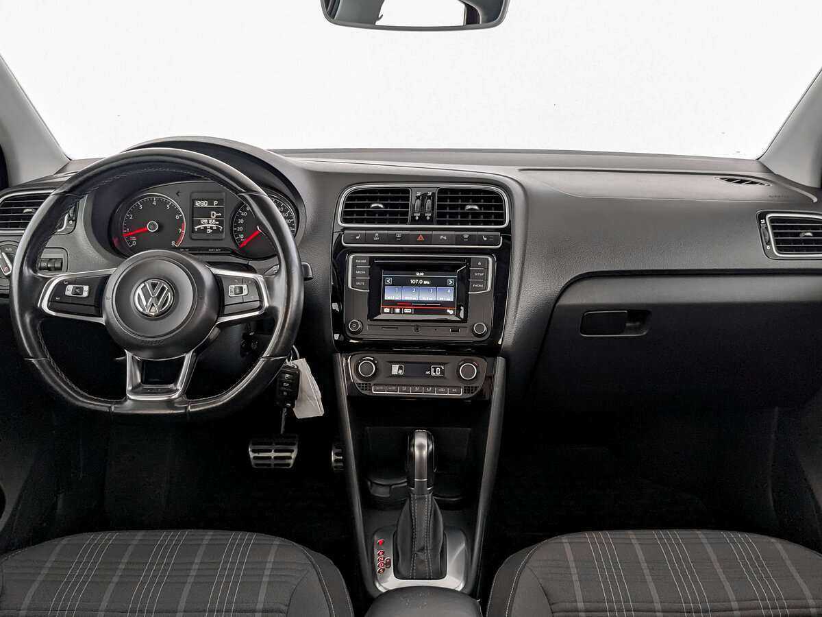 Volkswagen Polo, 2017 - Фото №11
