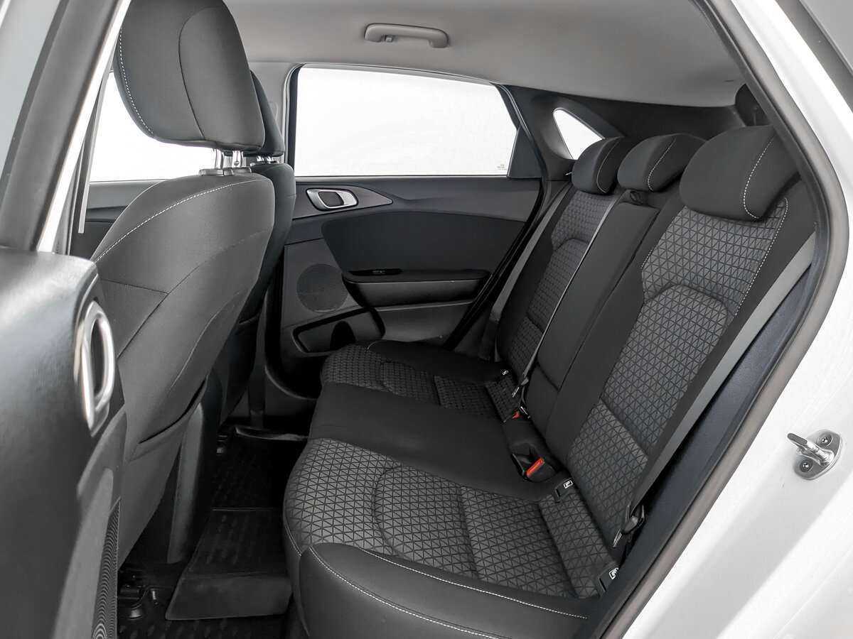 Kia Ceed, 2018 - Фото №9