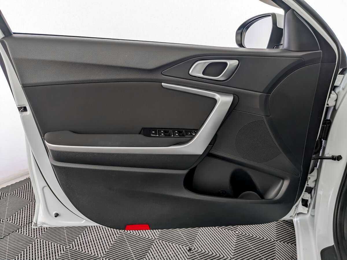 Kia Ceed, 2018 - Фото №14