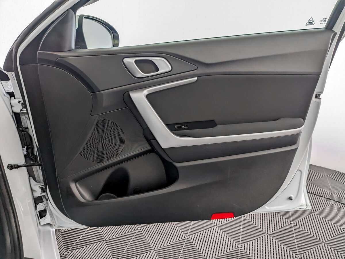 Kia Ceed, 2018 - Фото №19