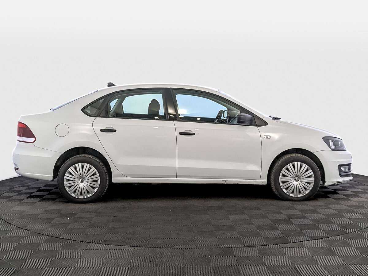 Volkswagen Polo, 2018 - Фото №3