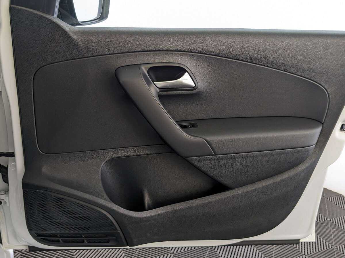 Volkswagen Polo, 2018 - Фото №22