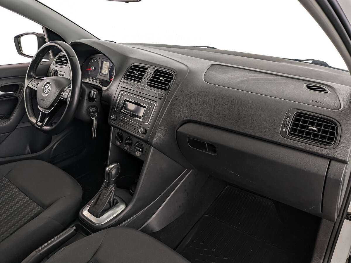 Volkswagen Polo, 2019 - Фото №11