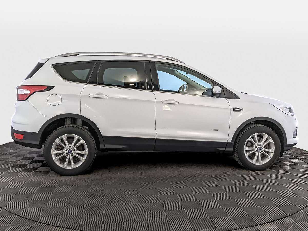Ford Kuga, 2018 - Фото №3