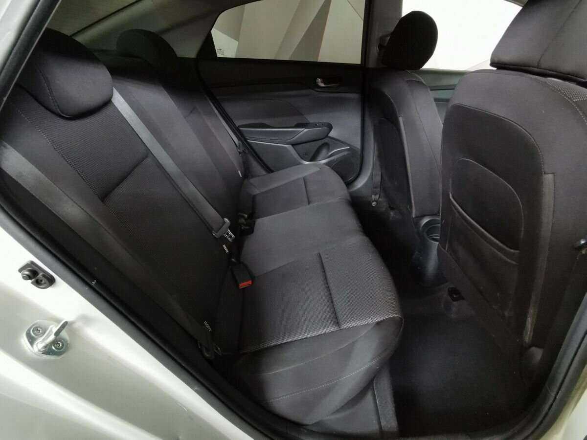 Hyundai Solaris, 2017 - Фото №11