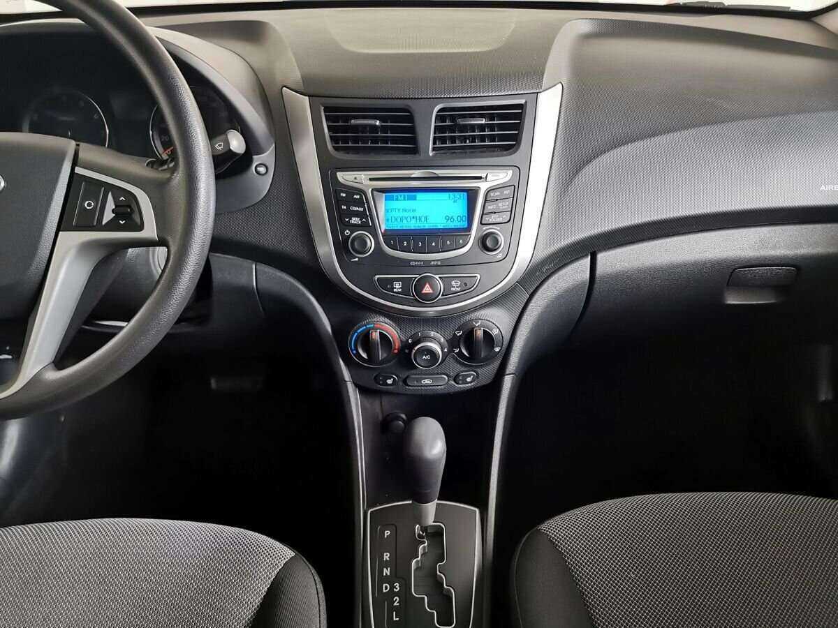 Hyundai Solaris, 2014 - Фото №10