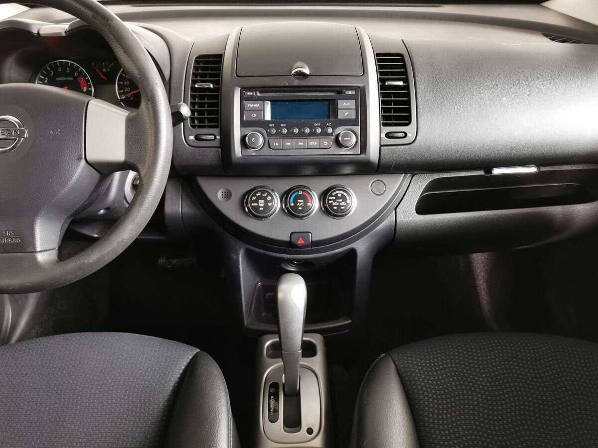 Nissan Note, 2012 - Фото №10