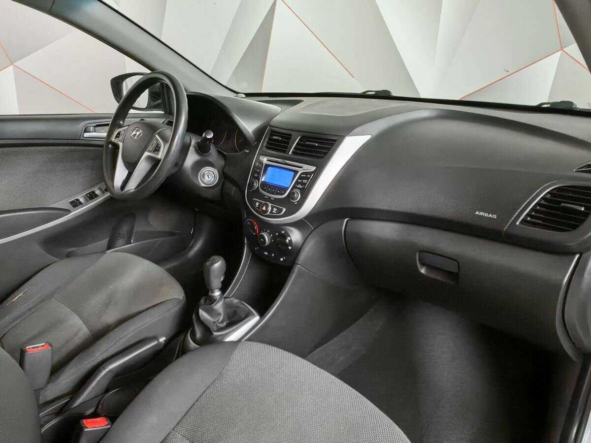 Hyundai Solaris, 2013 - Фото №8