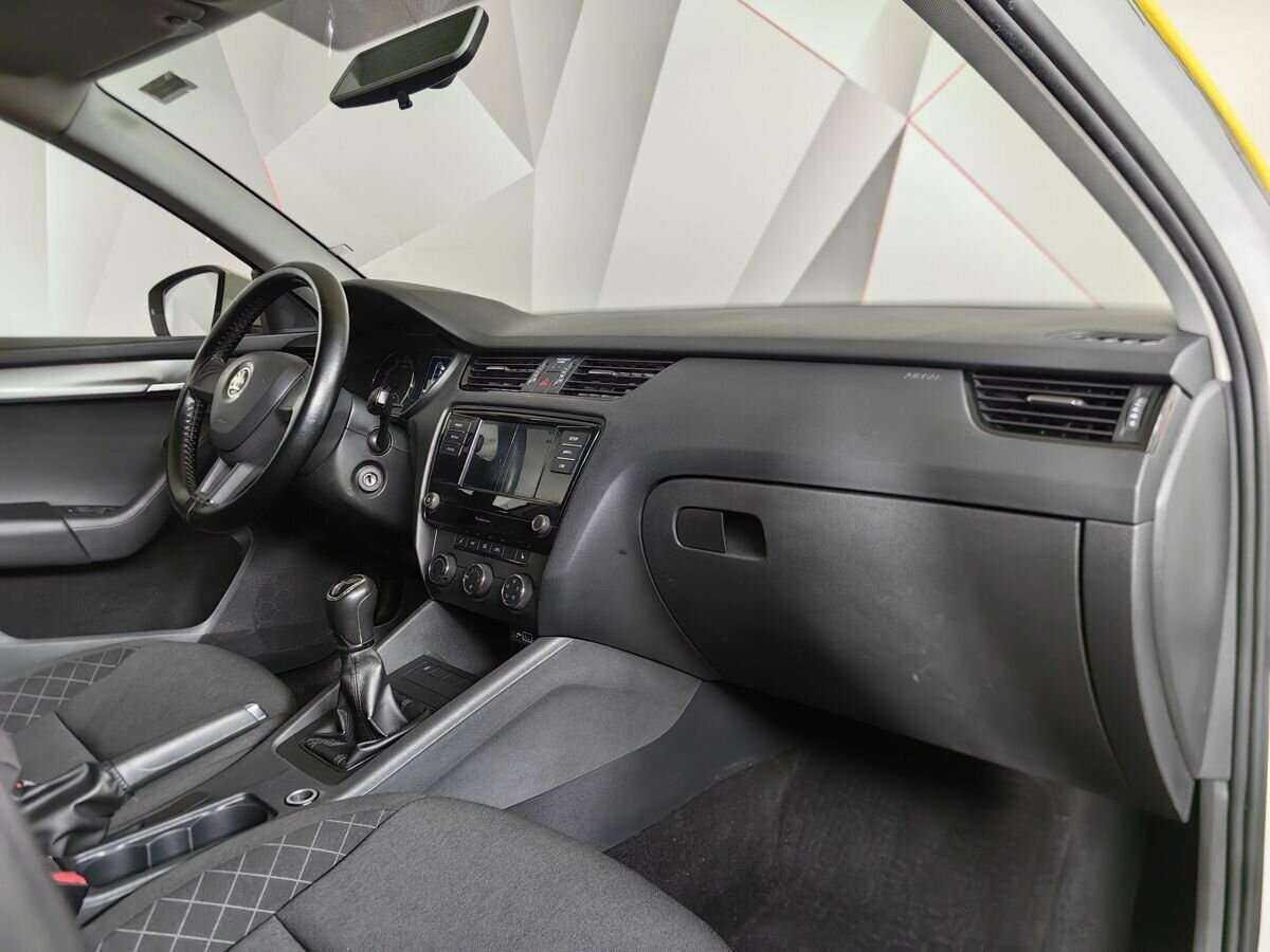 Skoda Octavia, 2019 - Фото №8