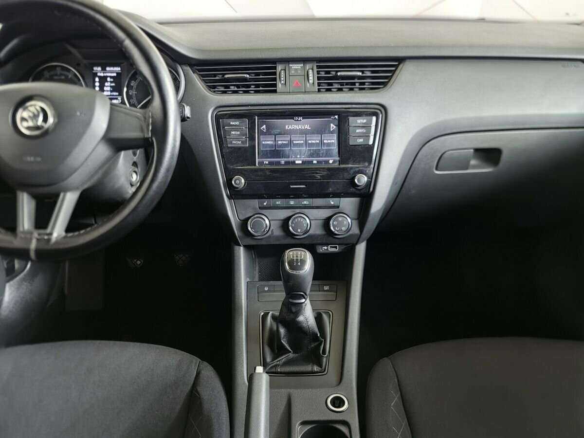 Skoda Octavia, 2019 - Фото №10