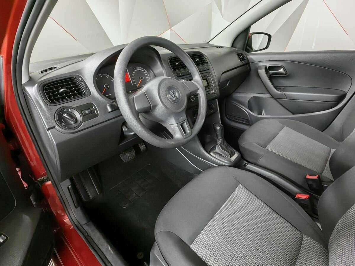 Volkswagen Polo, 2012 - Фото №13