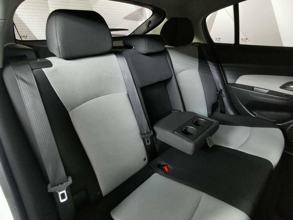 Chevrolet Cruze, 2012 - Фото №12