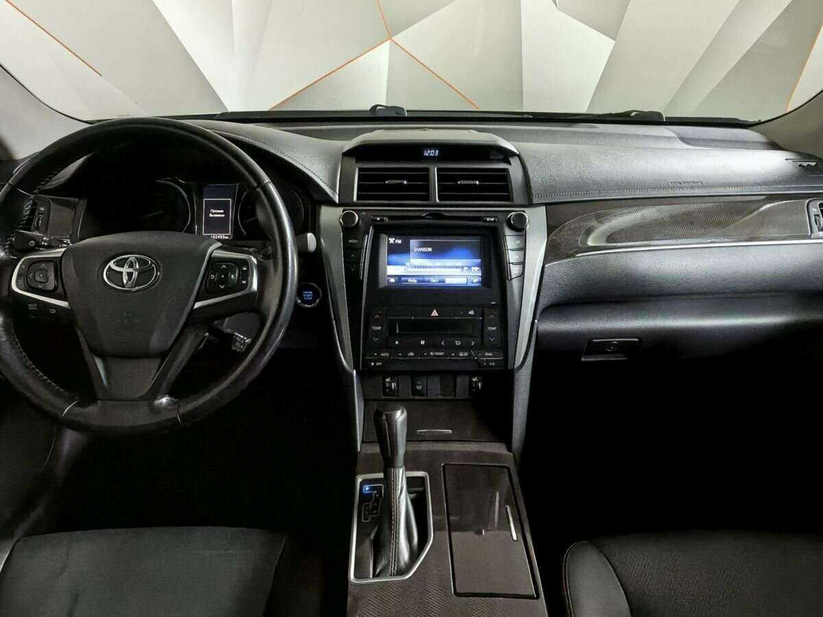 Toyota Camry, 2017 - Фото №9
