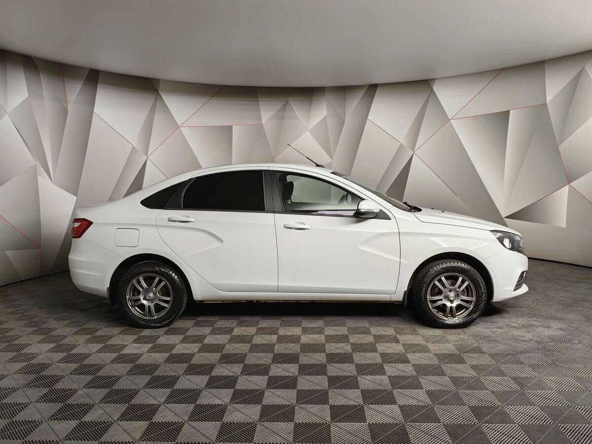 Lada (ВАЗ) Vesta, 2018 - Фото №4