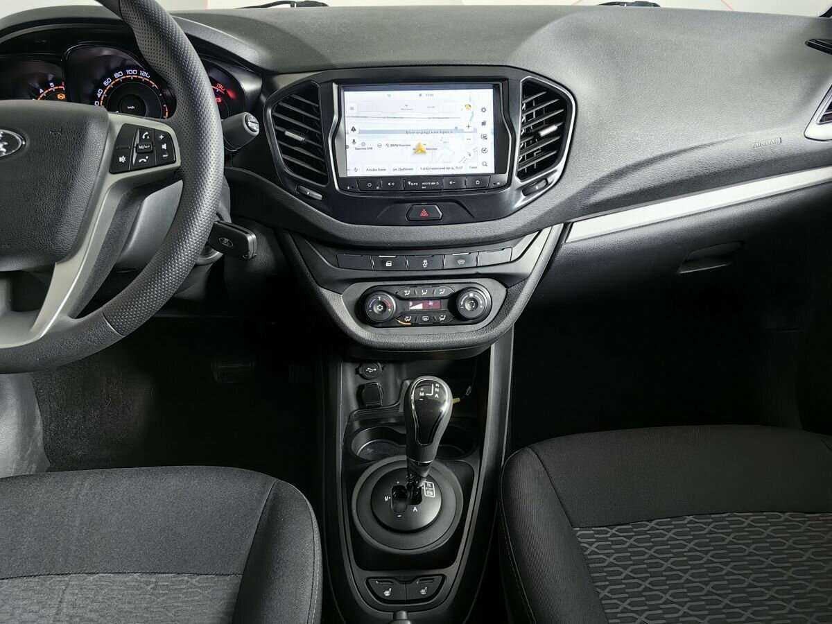 Lada (ВАЗ) Vesta, 2018 - Фото №9