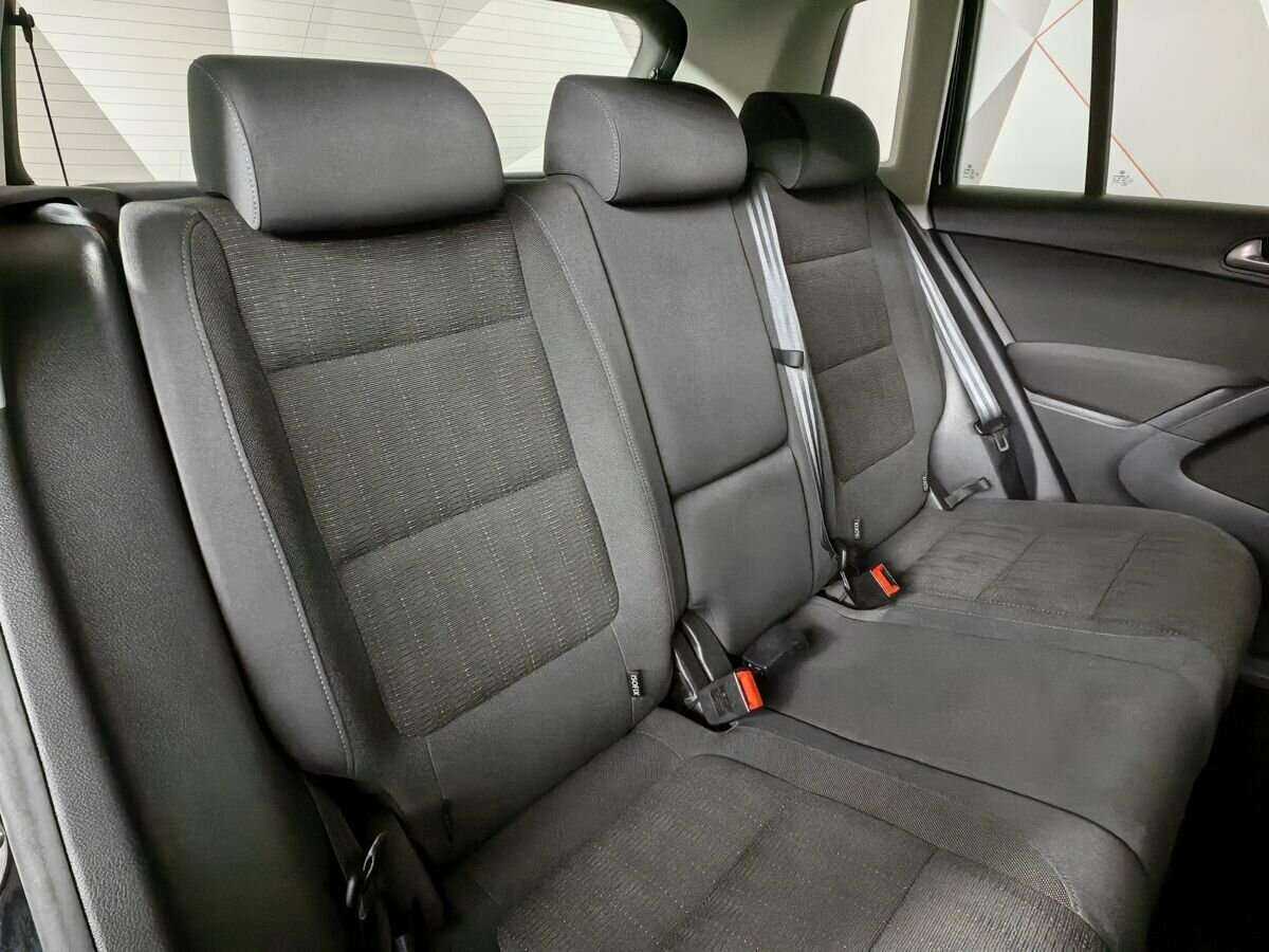 Volkswagen Tiguan, 2013 - Фото №12