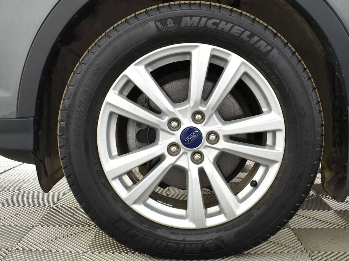 Ford Kuga, 2017 - Фото №7
