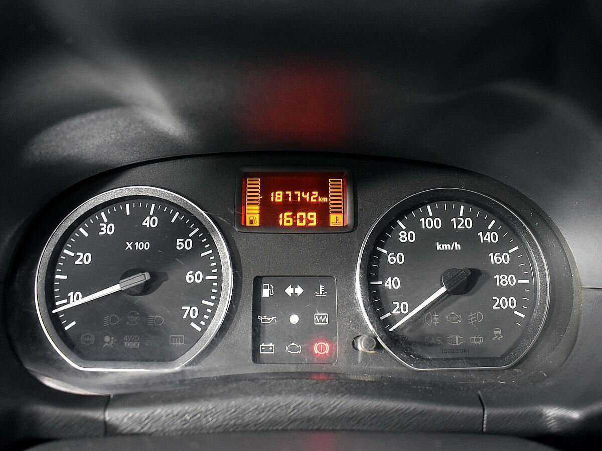 Nissan Terrano, 2014 - Фото №8