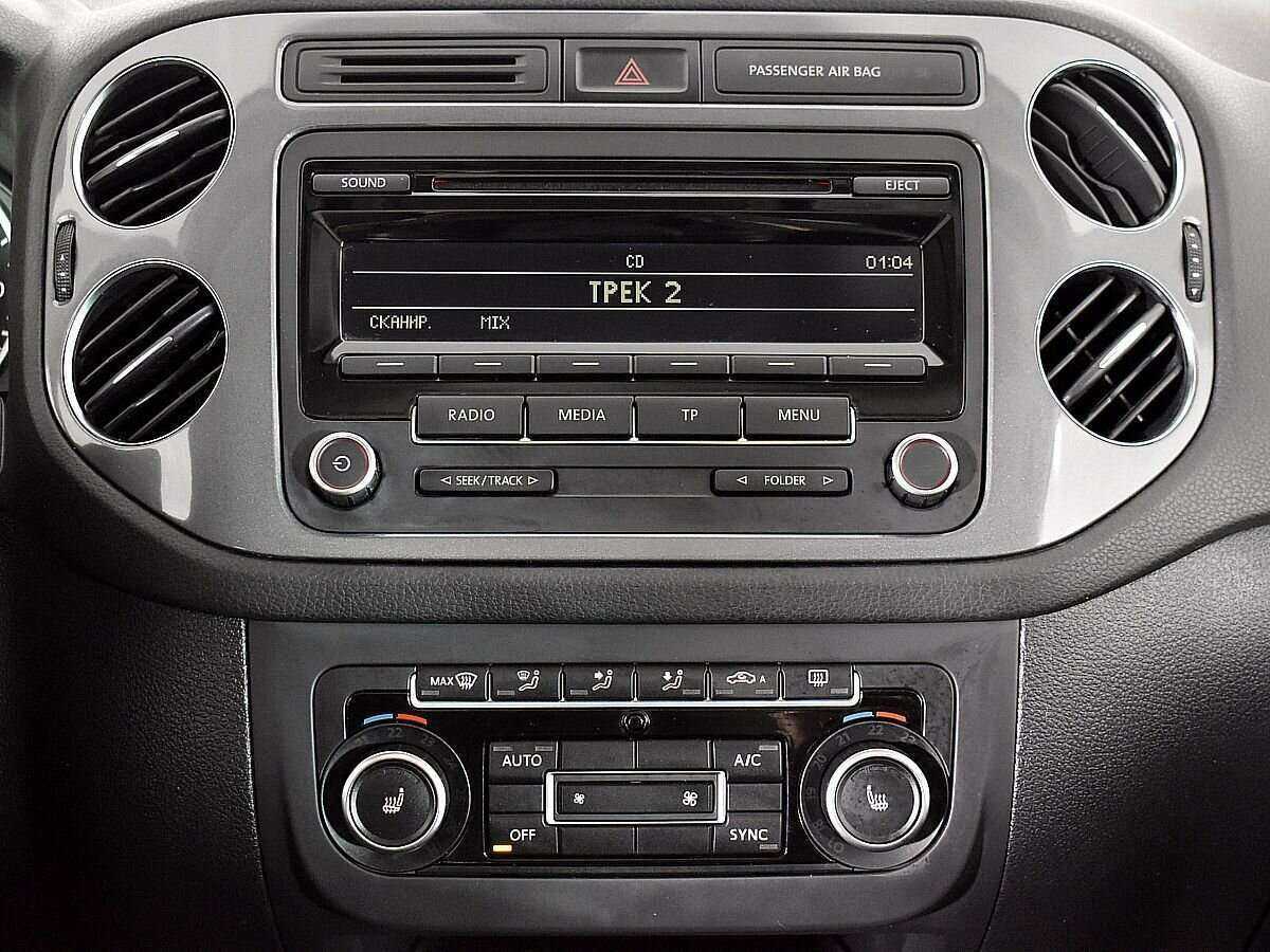 Volkswagen Tiguan, 2012 - Фото №12