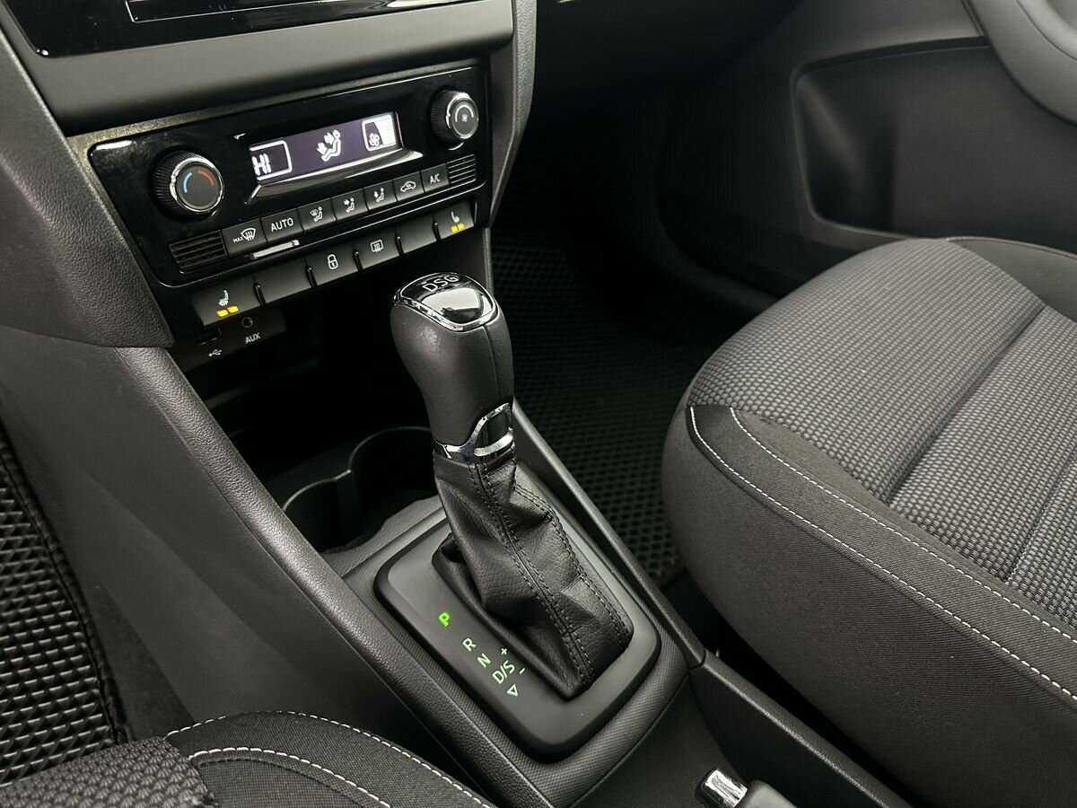 Skoda Rapid, 2016 - Фото №14