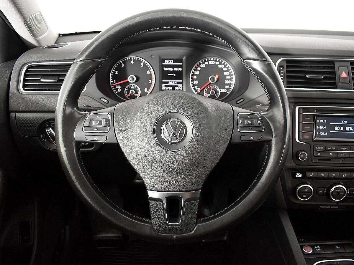 Volkswagen Jetta, 2014 - Фото №9