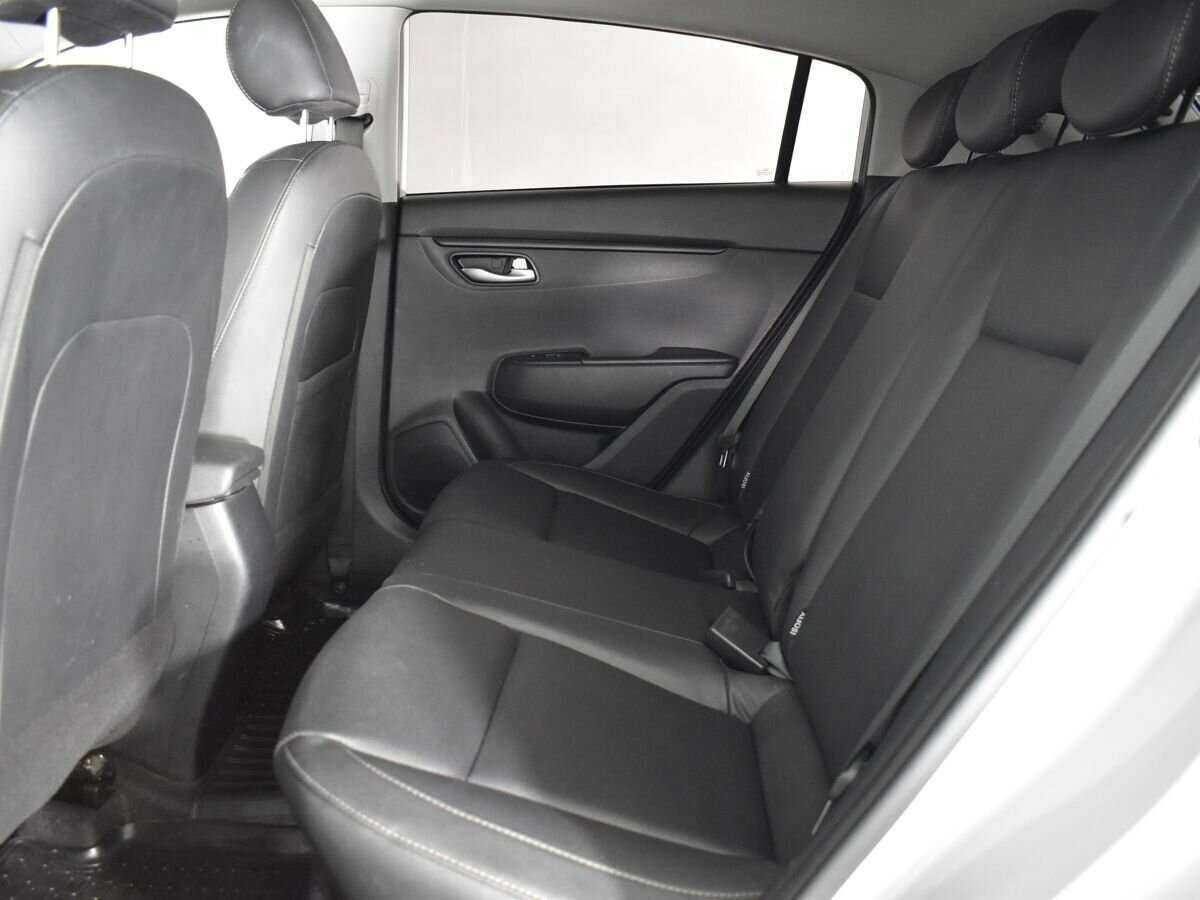 Kia Rio X-Line, 2018 - Фото №17