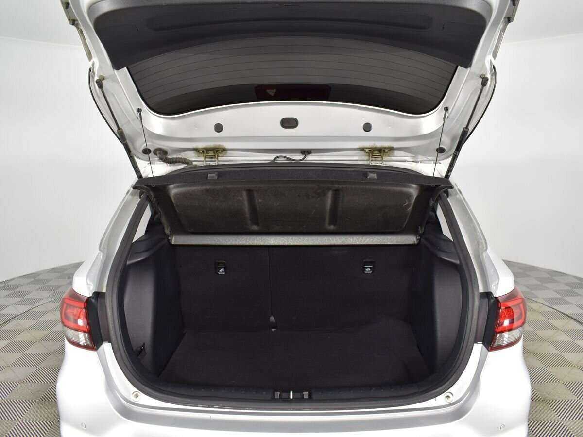 Kia Rio X-Line, 2018 - Фото №18