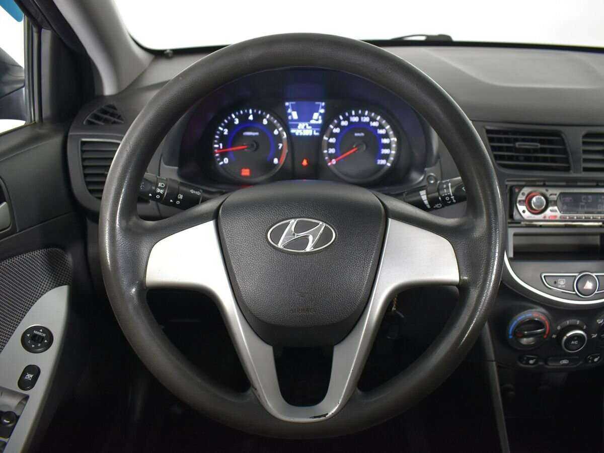 Hyundai Solaris, 2013 - Фото №11