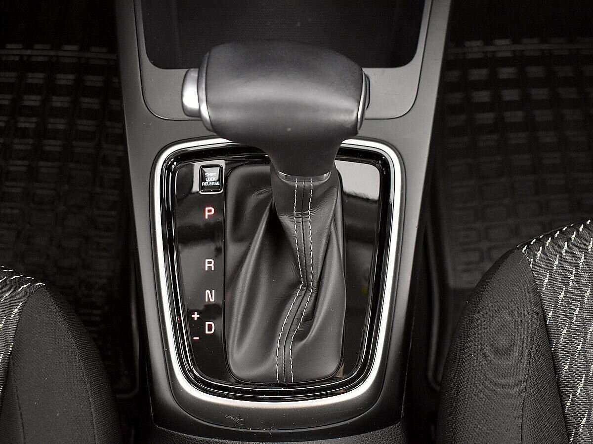 Kia Rio X-Line, 2018 - Фото №16