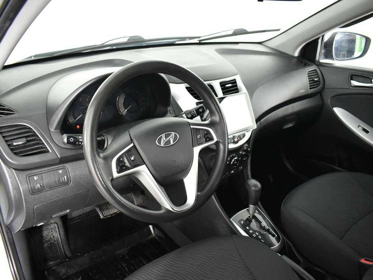 Hyundai Solaris, 2012 - Фото №6