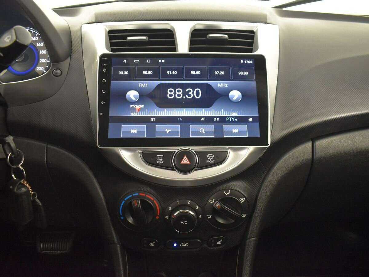 Hyundai Solaris, 2012 - Фото №11