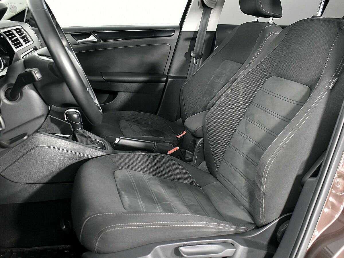 Volkswagen Jetta, 2017 - Фото №6