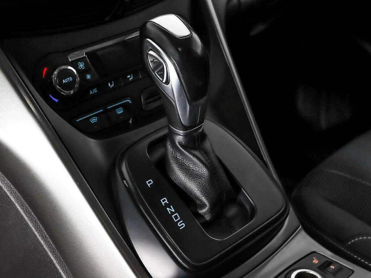 Ford Kuga, 2014 - Фото №9