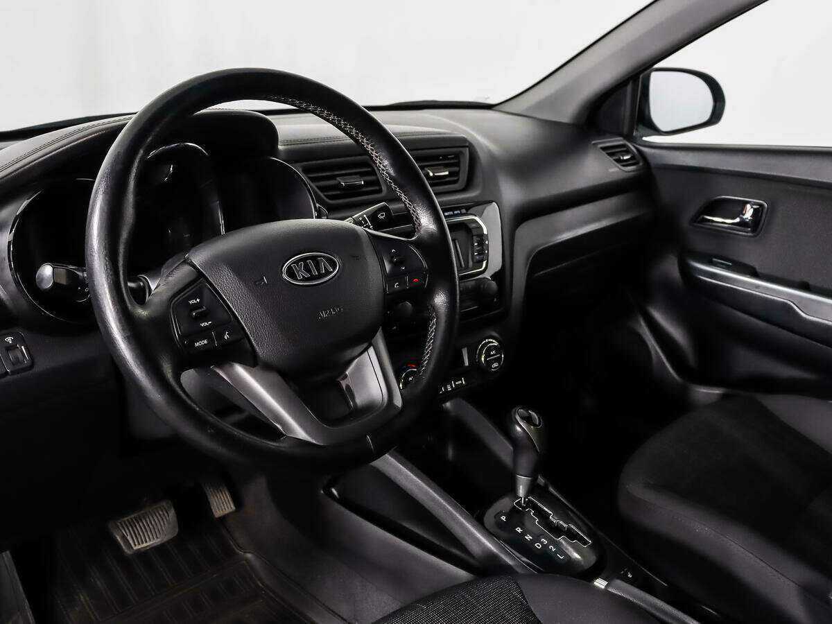 Kia Rio 4-speed, 2012 - Фото №7
