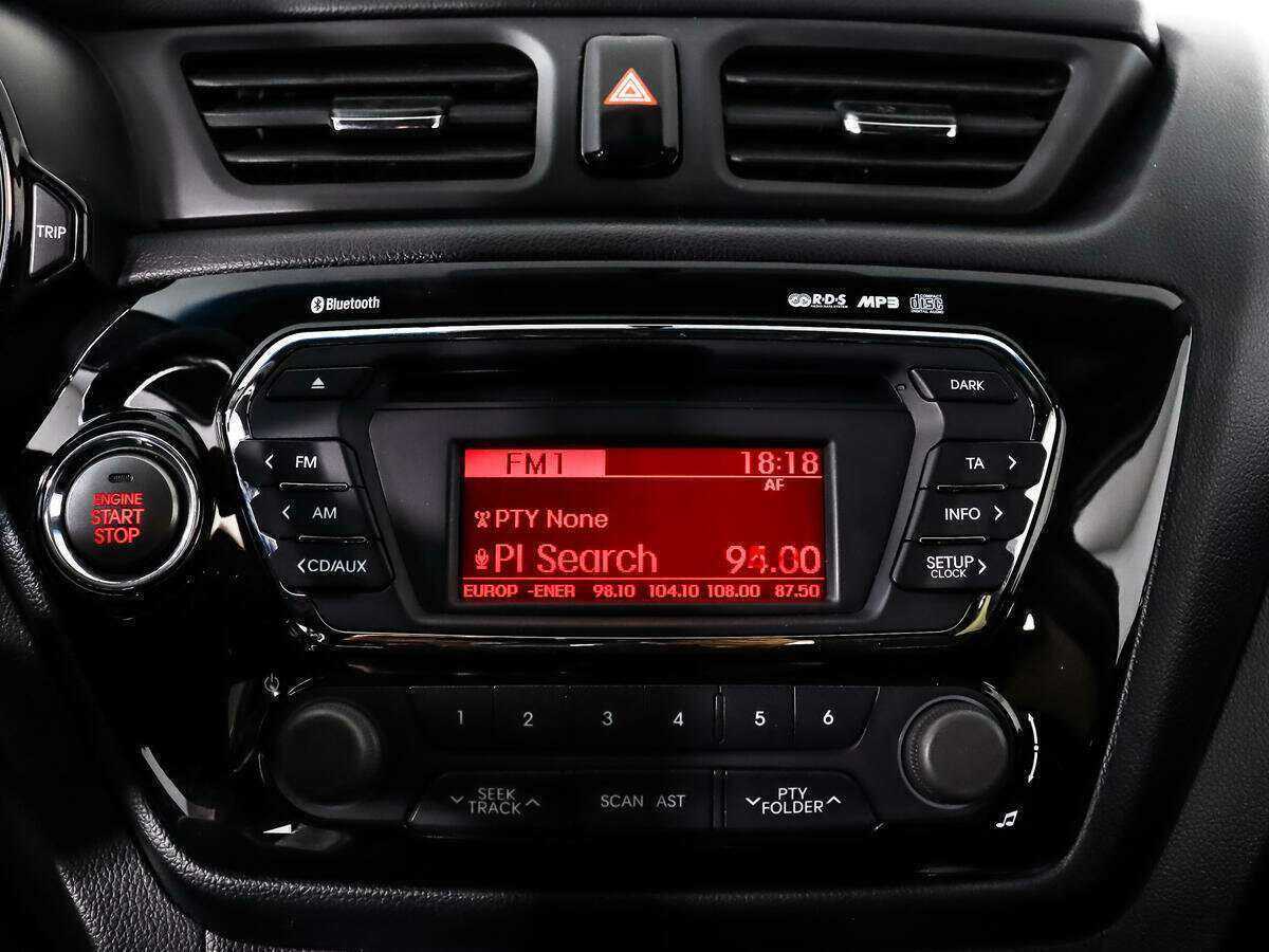 Kia Rio 4-speed, 2012 - Фото №12