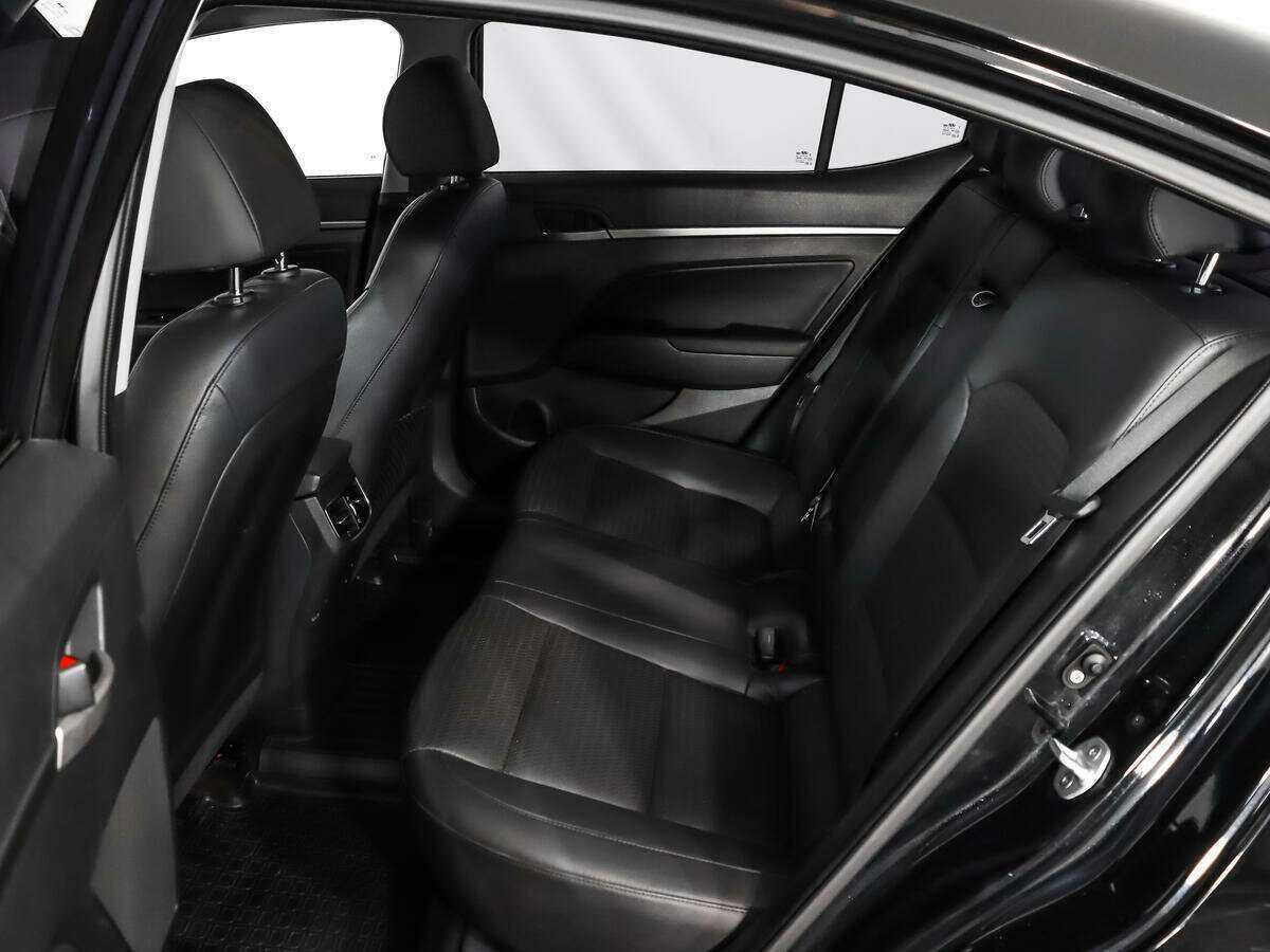 Hyundai Elantra, 2017 - Фото №9