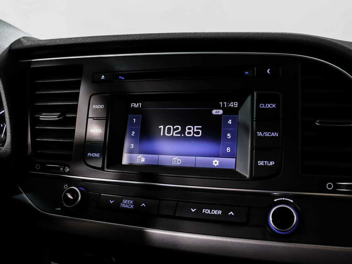 Hyundai Elantra, 2017 - Фото №12