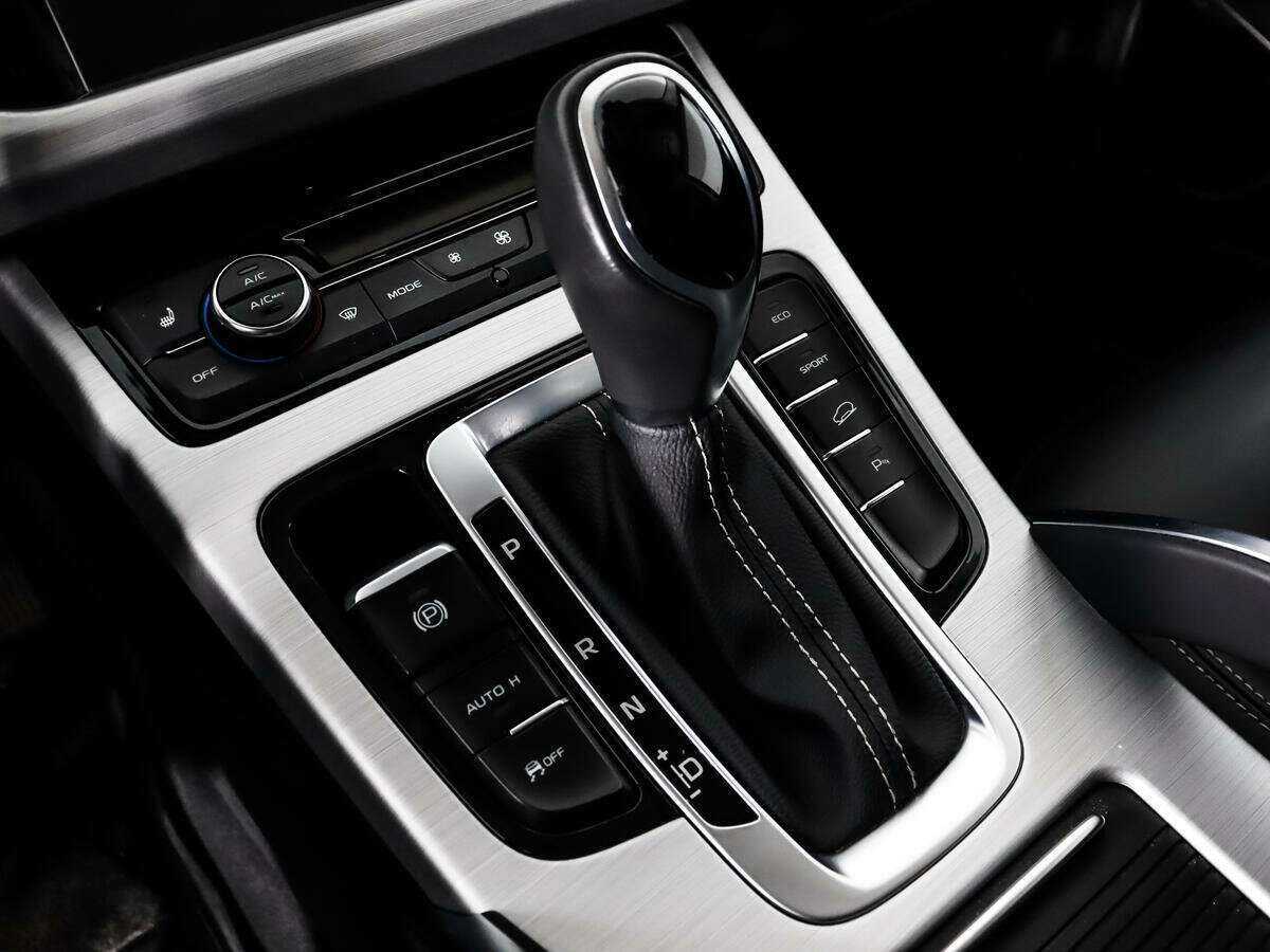 Geely Atlas, 2018 - Фото №8