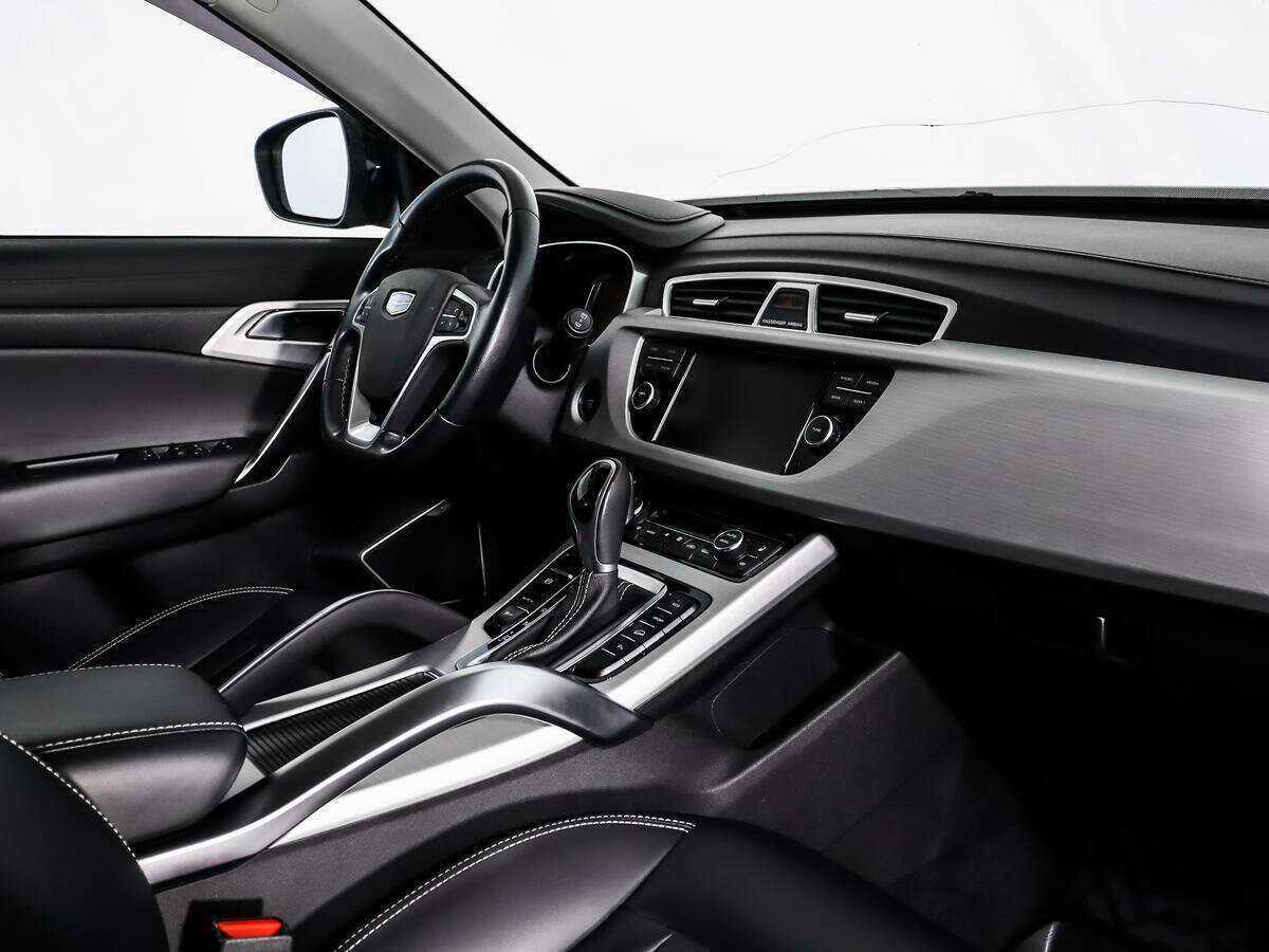 Geely Atlas, 2018 - Фото №10